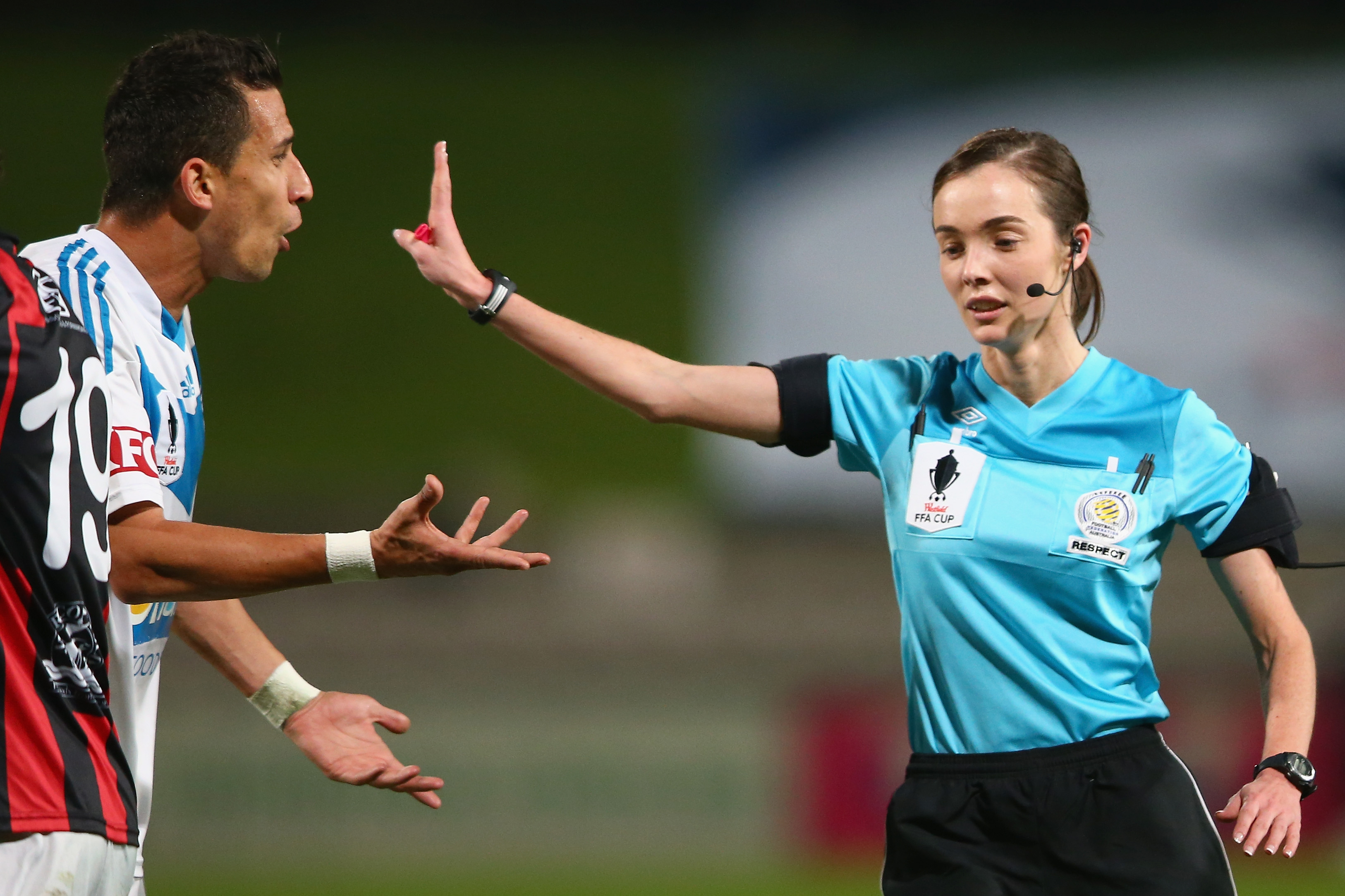 It was an historic match at Illenden Sports Centre with a female referee in charge for the first time, with Katie Patterson doing an excellent job with the whistle.