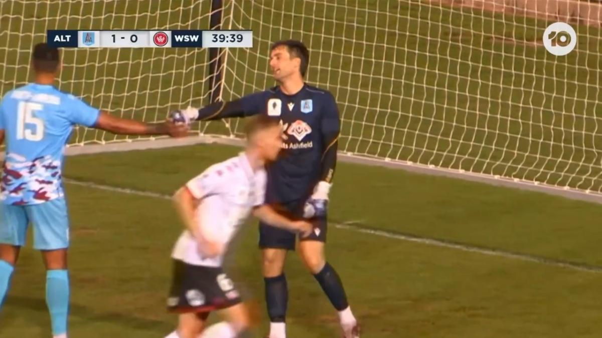 SAVE: Turnbull denies Wanderers in style