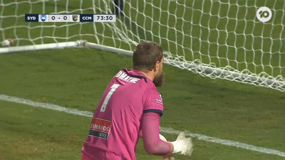 DOUBLE SAVE: Redmayne – Double save to keep Mariners goalless | FFA Cup